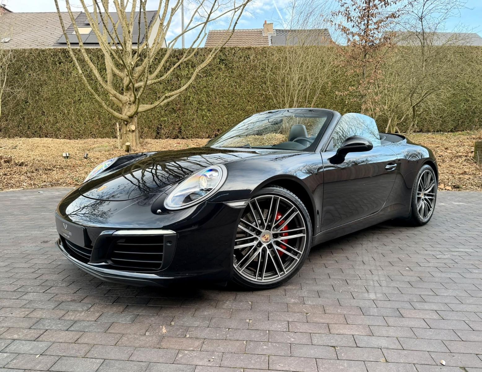 Porsche 991 Carrera S Cabriolet/Full Porsche Maintance!