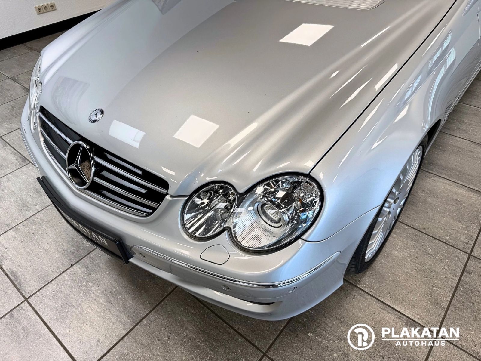 Fahrzeugabbildung Mercedes-Benz CLK 320 CDI Harman/Kard Leder Memory MB-Service