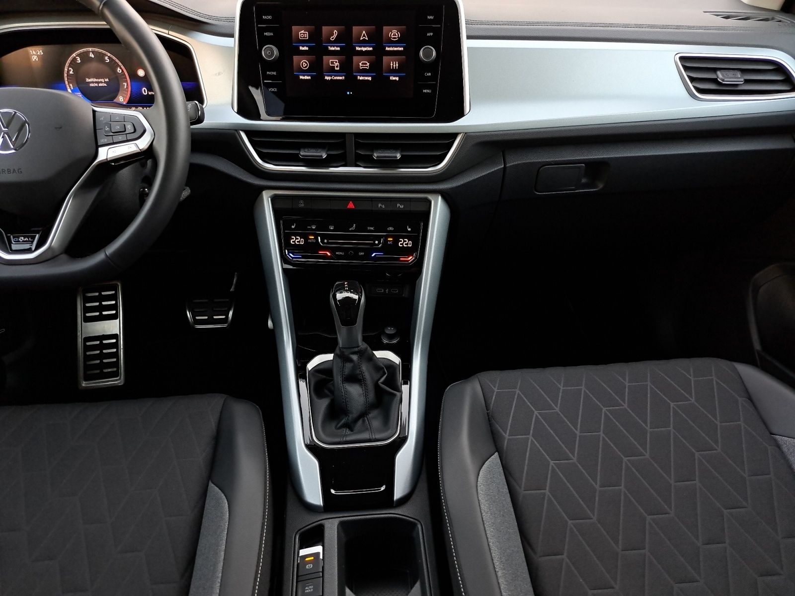 Volkswagen T-Roc - Bild 23