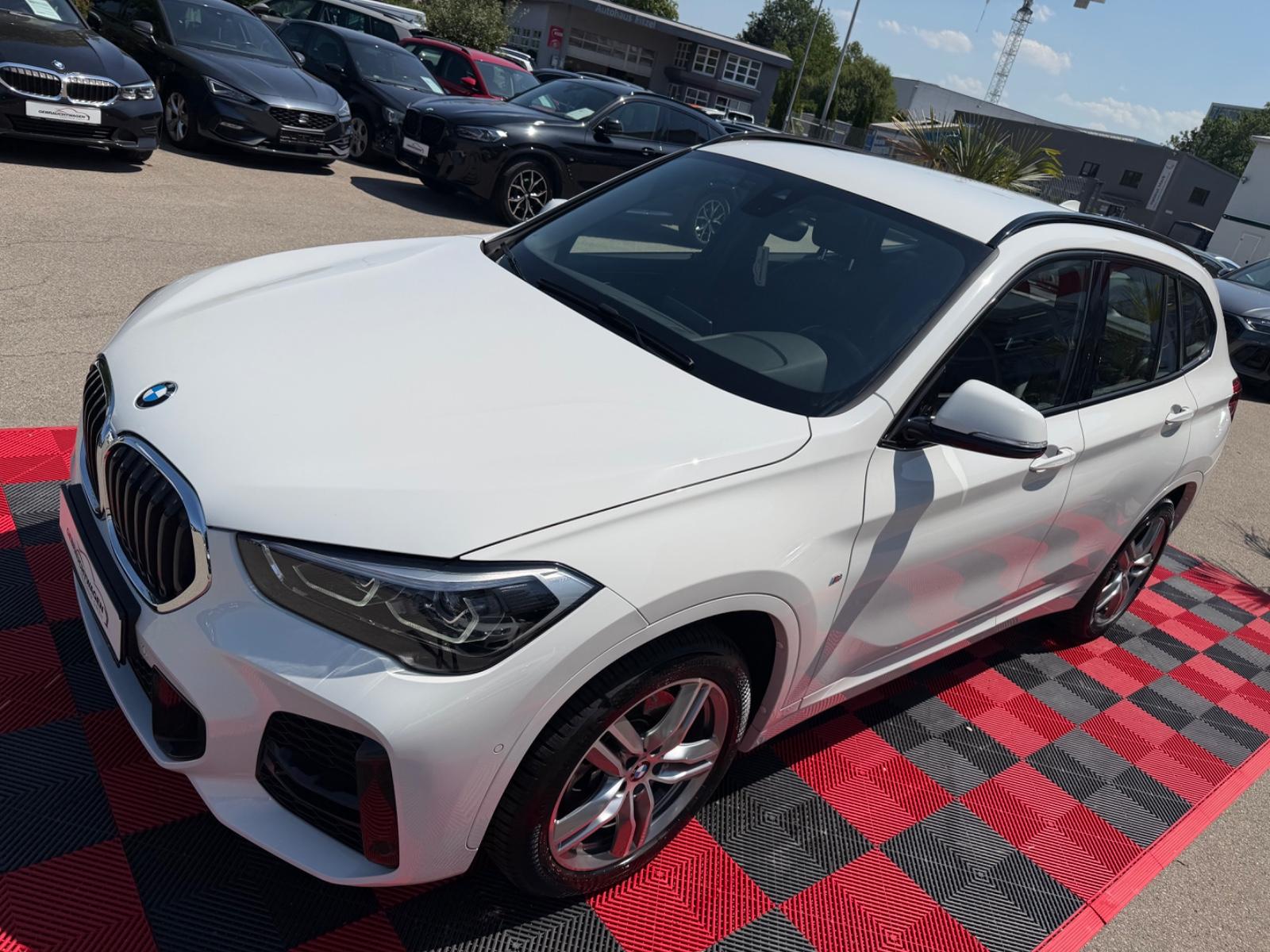 BMW X1 sDrive 20 i M Sport*Auto.* Navi*