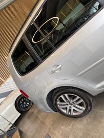 Volkswagen Touran Comfortline *7.SITZER*TEMPOMAT*KLIMA*AHK*