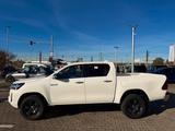 Toyota Hilux DoubleCab Comfort 2.8l-D 4x4 - Toyota Hilux aus 2025