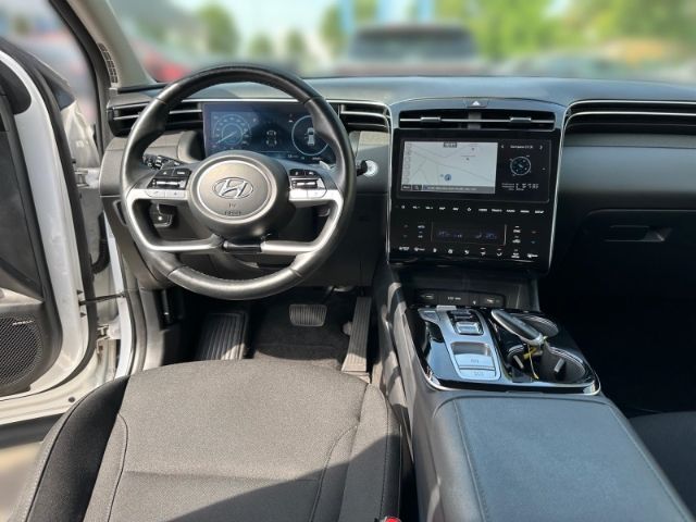 Fahrzeugabbildung Hyundai Tucson Trend Plug-In Hybrid 4WD+Assistenz-Paket+