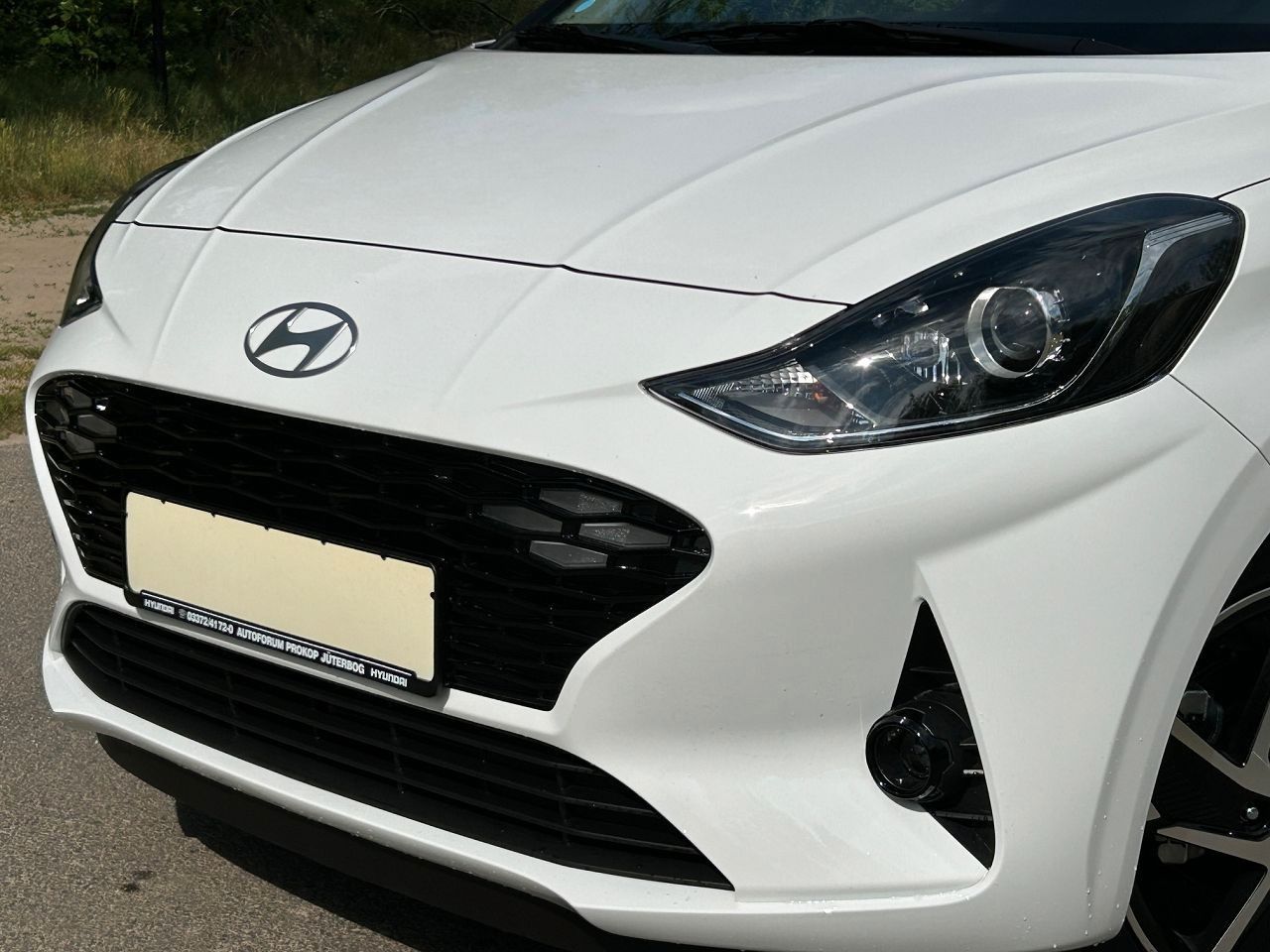 Fahrzeugabbildung Hyundai i10 1.2 Prime AT *Nav*Sitzhzg*Lenkradhzg*Kamera*