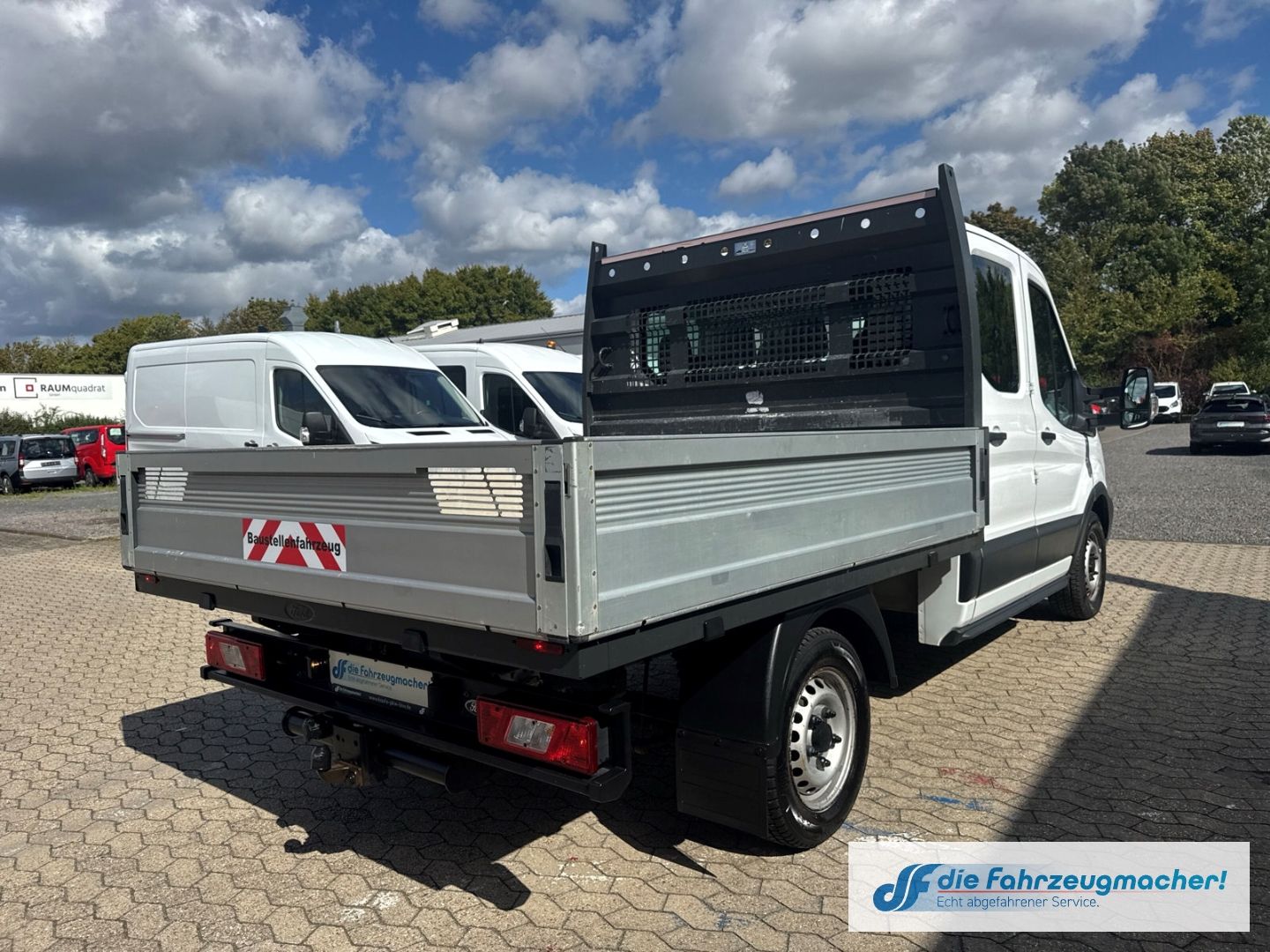 Fahrzeugabbildung Ford Transit Pritsche 310 L2 Doppelkabine 2.0 TDCi DP