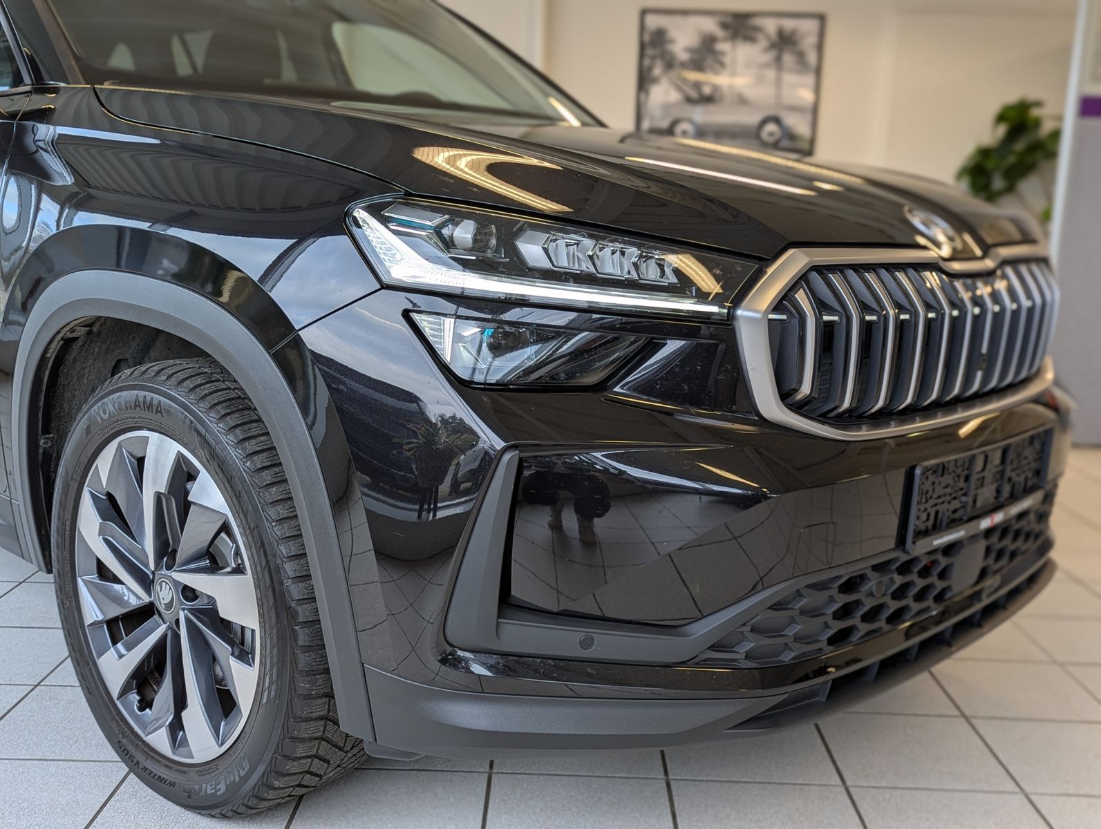 Fahrzeugabbildung SKODA Kodiaq 2.0 4x4 Selectio Pano Matrix StHz AHK 19"