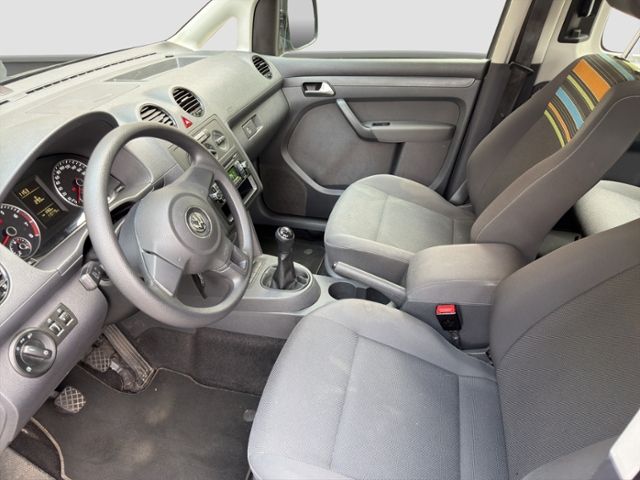 Fahrzeugabbildung Volkswagen Caddy Maxi Rollstuhlrampe 7 Sitzer