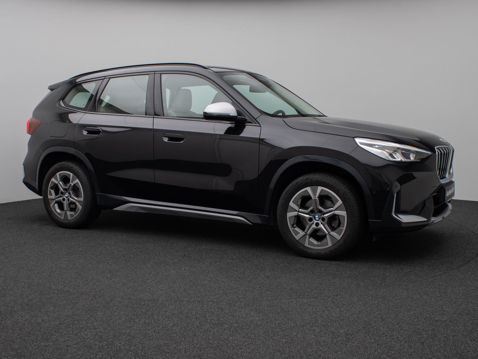 Fahrzeugabbildung BMW X1 sD18i xLine Kamera DAB Widscreen Sport Leder