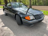Mercedes-Benz Top SL 300 Oldtimer Neu lackiert , viele Neuteil - Mercedes-Benz SL 300 aus 1992 mit Benzin-Antrieb