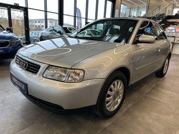 Audi A3 1.8  *Ambiente*Automatik*TÜV 0327*