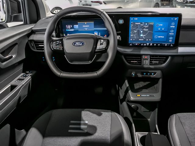 Ford Tourneo Courier Active Navi Kamera AHK Sitzhzg.