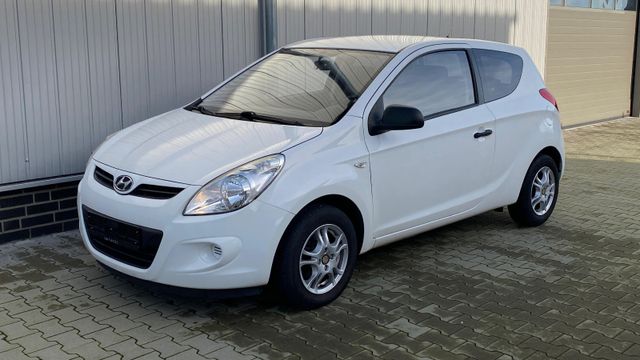 Hyundai i20 Edition + HU/AU NEU