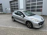 Peugeot *Top Zustand* Peugeot 207 Filou 95 VTi Filou - Peugeot 207 in Bremen