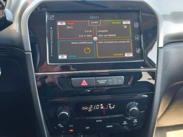 Suzuki Vitara 1.6 Comfort 4x4*AHK*Kamera*Alu*Navi*