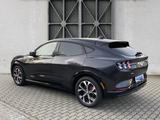Ford Mustang MACH-E AWD 99 kWh TP2 Panorama LED B&O - graue Ford Mustang Mach-E
