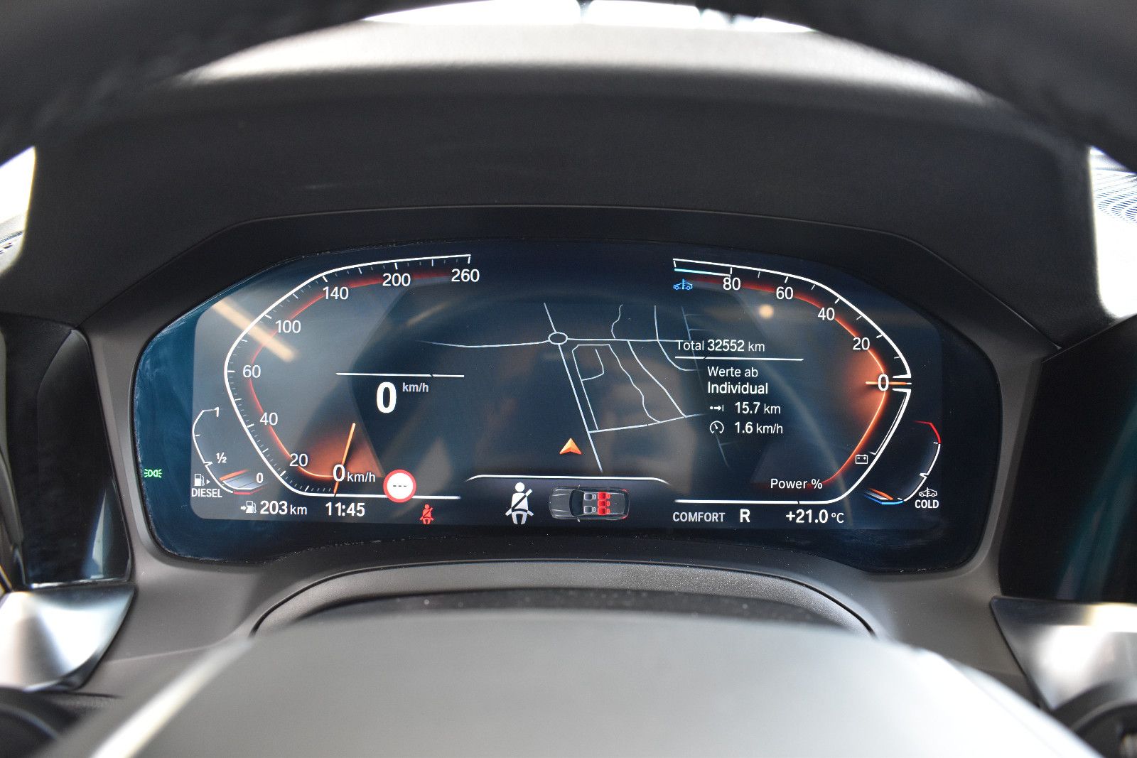BMW 320d Touring Aut. Advantage Laser~Pano~LiveC~HUD foto 15