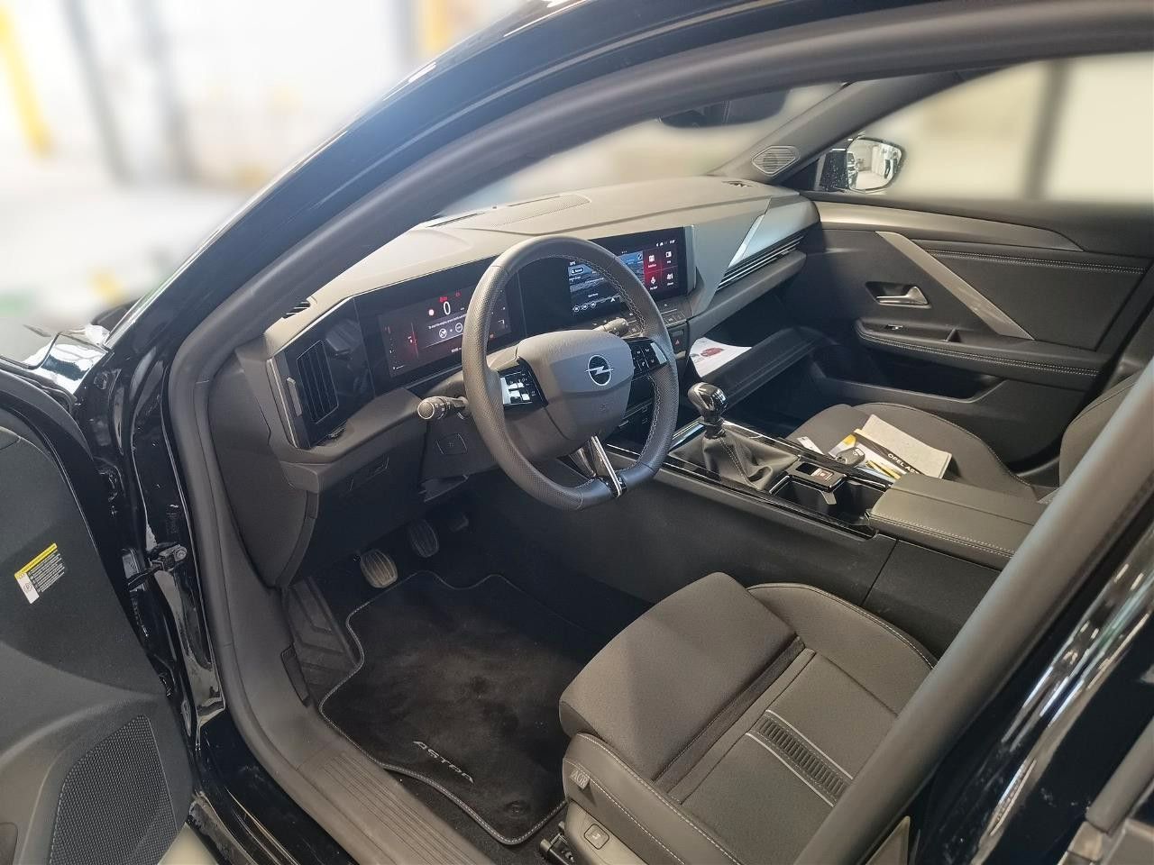 Fahrzeugabbildung Opel Astra L Sports Tourer GS/AHK/NAVI!