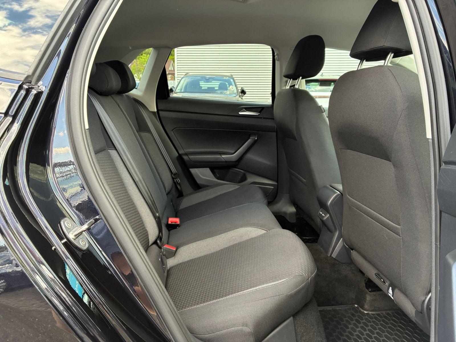 Volkswagen Polo Life 1.0 TSI DSG / Navi, CarPlay, LED, SHZ