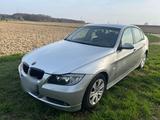 BMW 318d top Optik top Technik - BMW 318 aus 2006: 318d