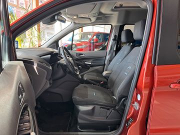 Ford Grand Tourneo Connect Active