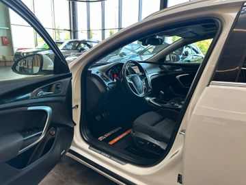 Opel Insignia A Sports Tourer Sport 4x4 *Xenon*1Hand*