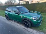 MINI Cooper SE Countryman - MINI Cooper SE Countryman mit Panoramadach