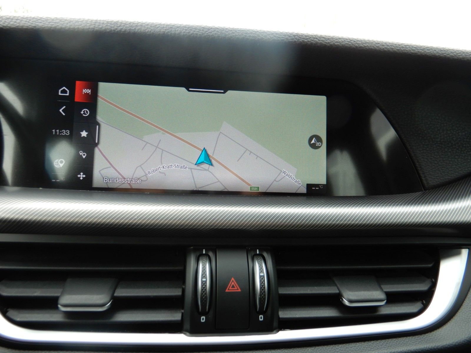 Fahrzeugabbildung Alfa Romeo Stelvio 280 PS Veloce Q4 Pano Navi Leder 20 Zoll