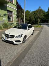 Mercedes-Benz E 350 Coupé E 350 - - Mercedes-Benz E 350 mit Panoramadach