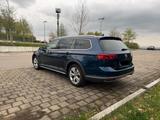 Volkswagen Passat Alltrack 2.0 TSI OPF DSG 4MOTION Allt... - Volkswagen Passat Alltrack mit Benzin-Antrieb: Automatik