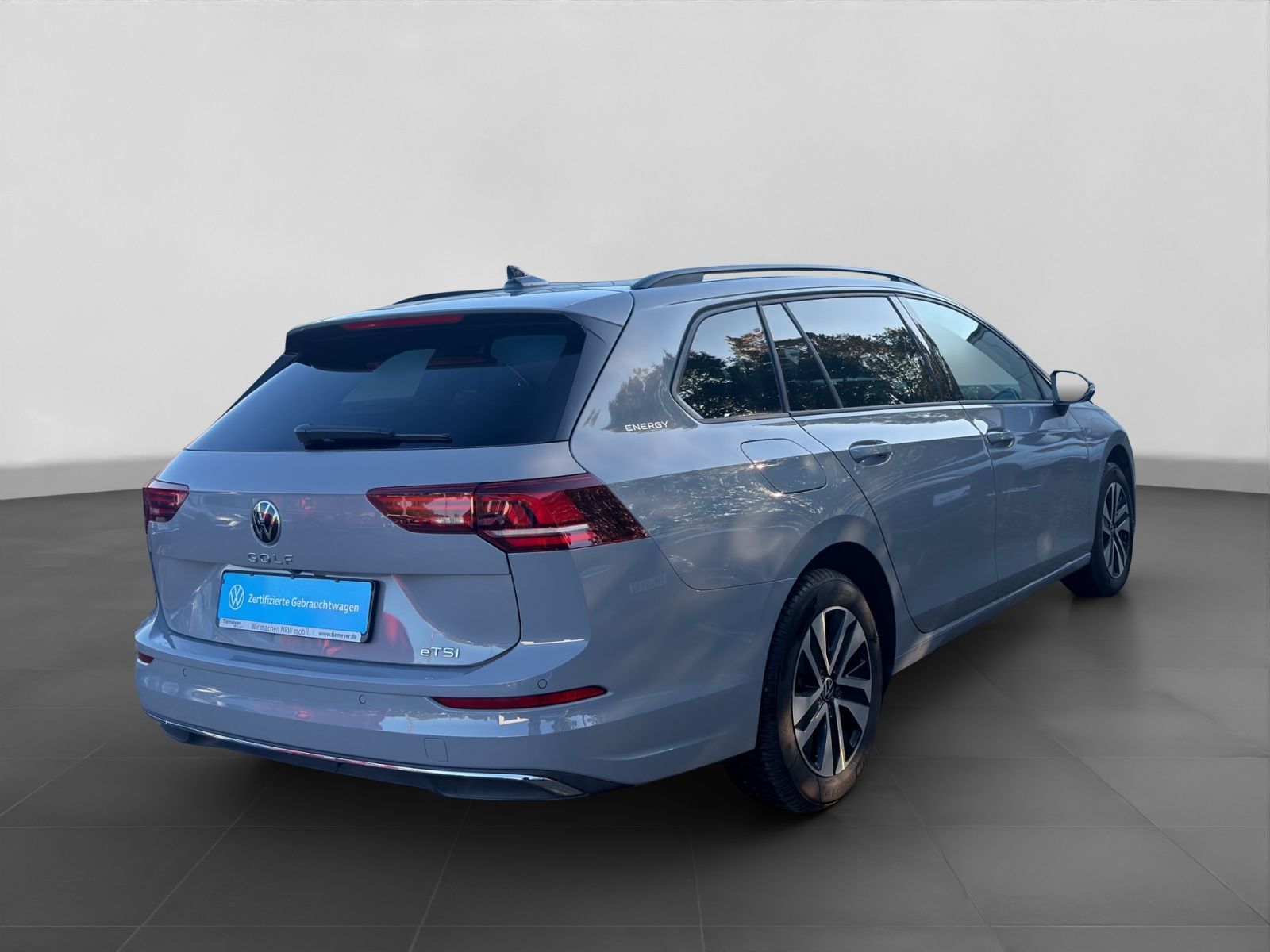 Volkswagen Golf Variant 1.5 eTSI DSG ENERGY foto 3