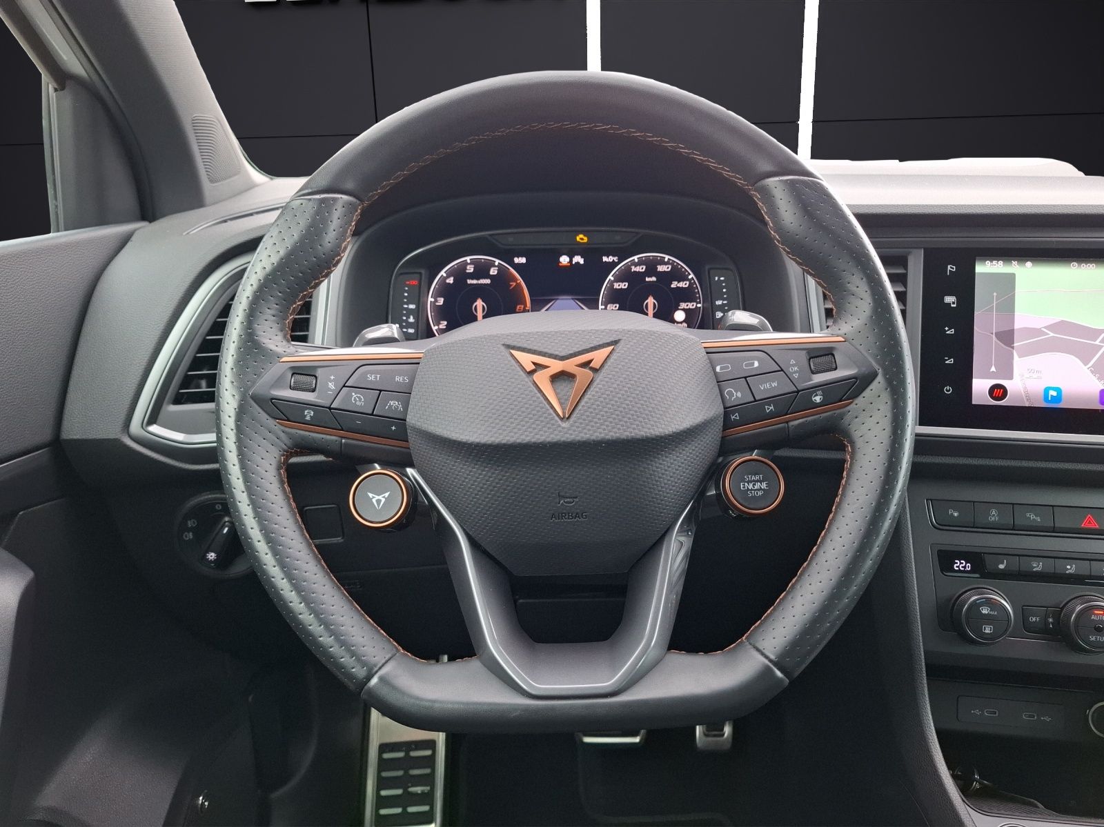 Fahrzeugabbildung SEAT Ateca VZ DSG 4Drive LED Navi AID ACC beats Park-