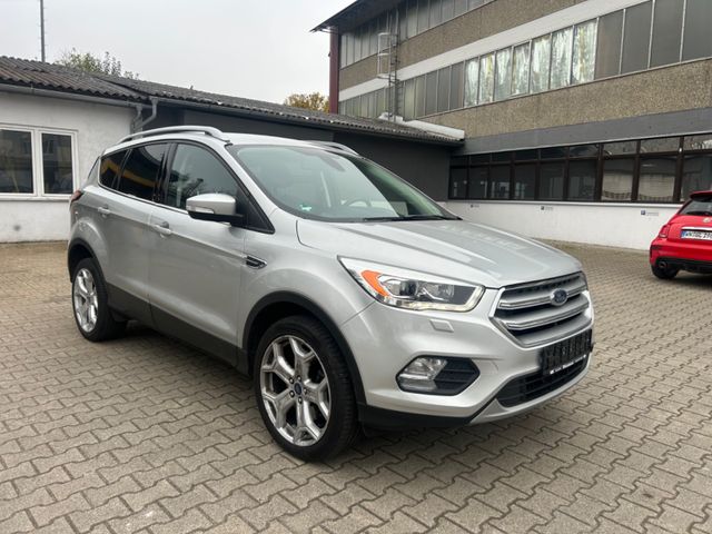 Ford Kuga Titanium*Allrad* Vollausstattung