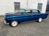 Mercedes-Benz Mercedes Benz Heckflosse 190 W110 - Mercedes-Benz: W110 Heckflosse