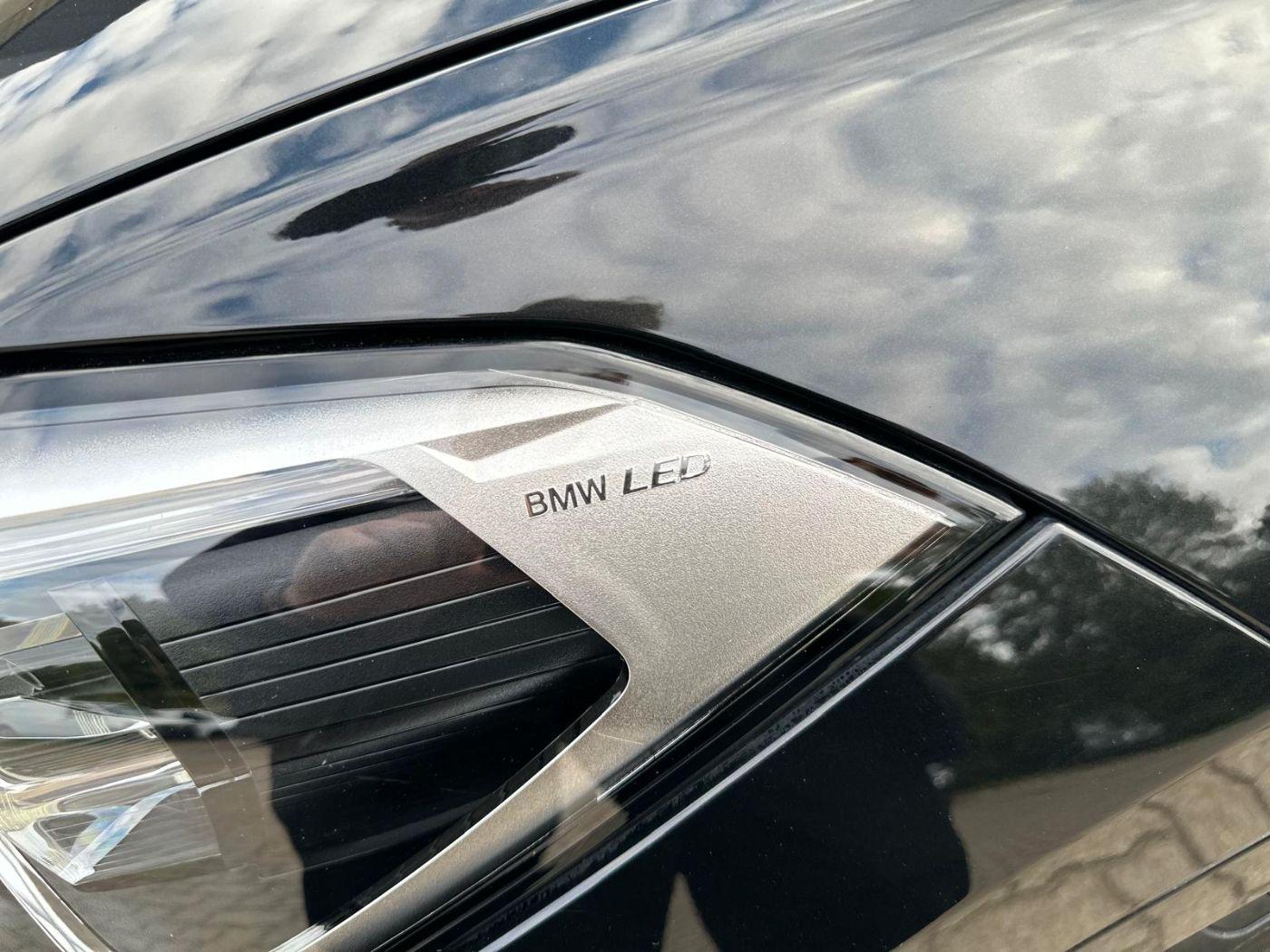 BMW X1 M-Sport ACC LED AHK HUD Navi PDC SHZ SpurW