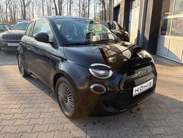 Fiat Leasingangebot: Fiat 500e Icon 118Ps 1. Hand 42kWh große Batterie