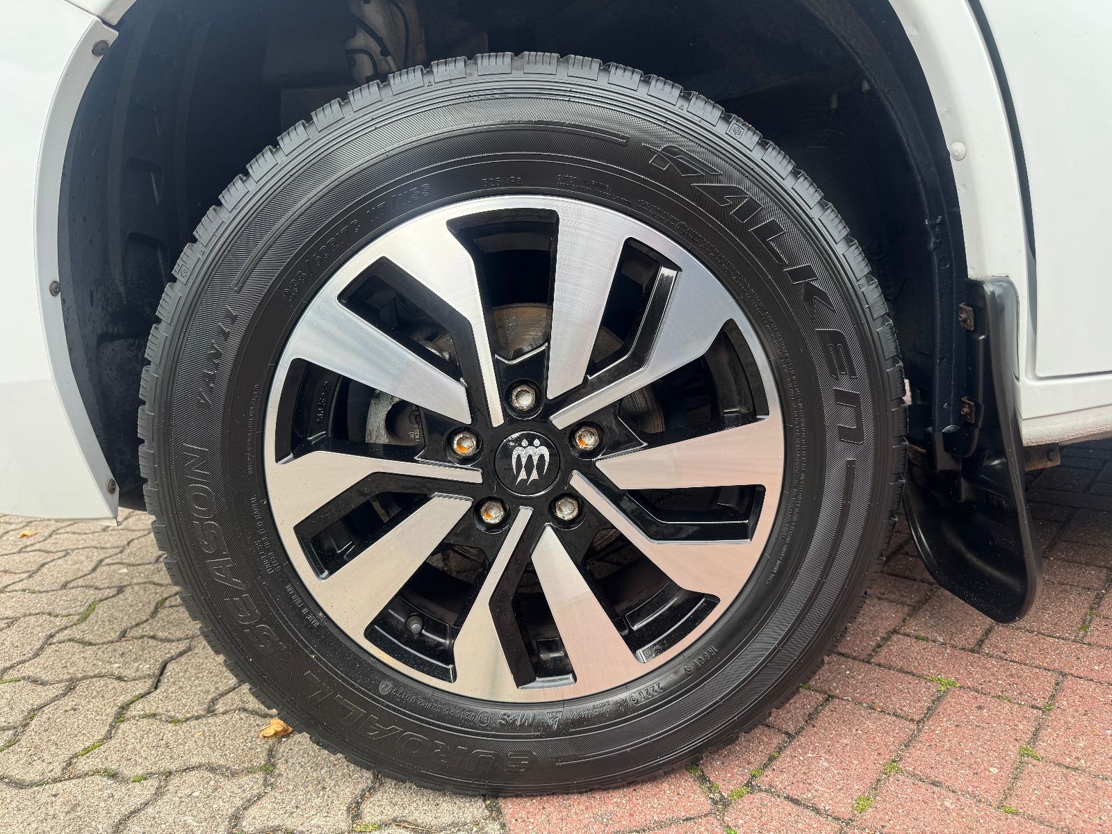 Fahrzeugabbildung Knaus SKI TI 650 MF PLATINUM SELECTION LUFTFEDERUNG 1H