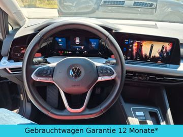 Volkswagen Golf - 8