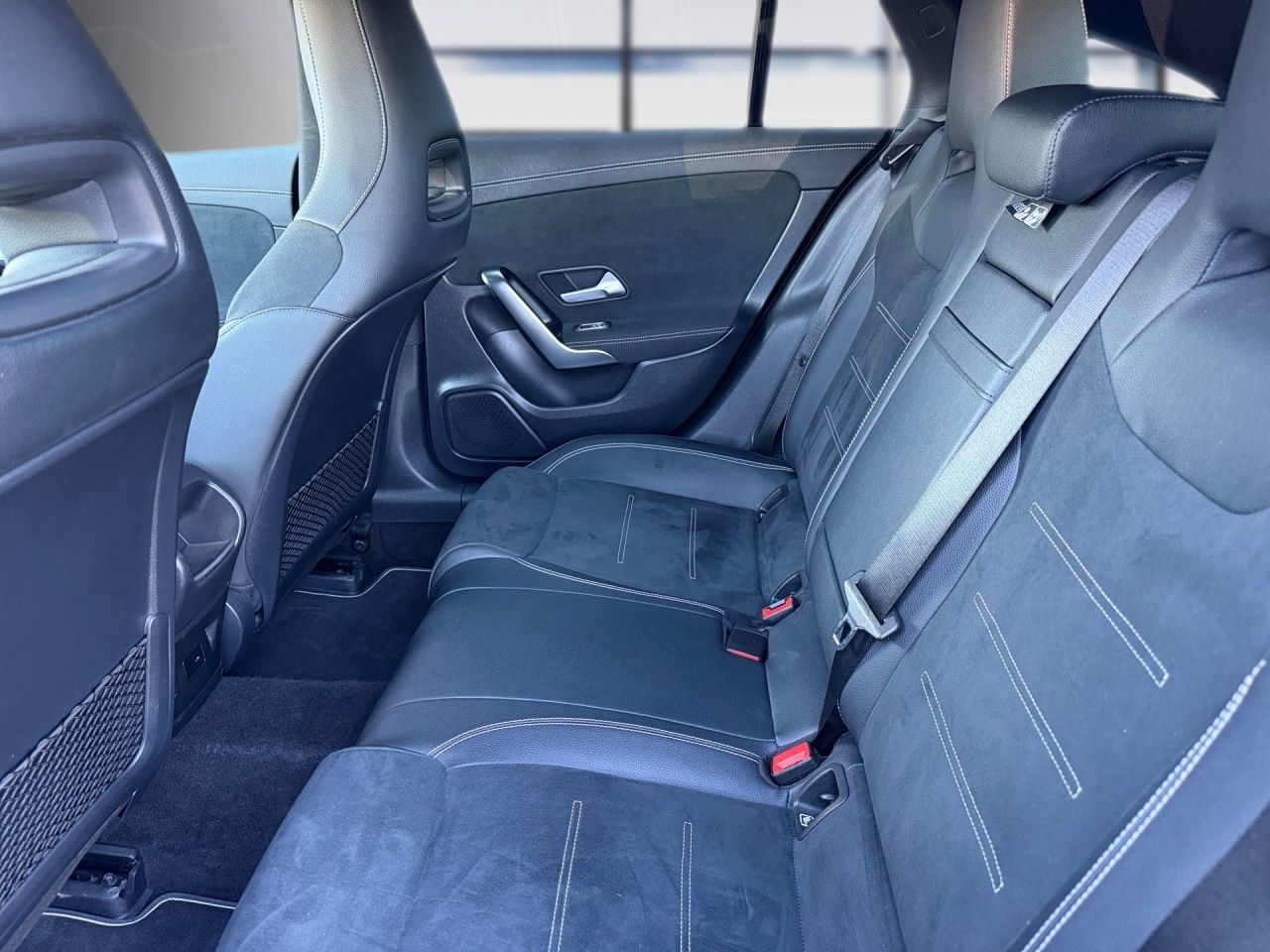 Fahrzeugabbildung Mercedes-Benz CLA 250 e SB AMG+AHK+NIGHT+DISTR+MULTIB+AMBIENTE