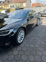 Tesla Model S Maximale Reichweite Long Range FSD aktiv - Tesla Model S Maximale-Reichweite