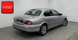 Jaguar X-TYPE 2.5 V6 Classic AWD MEMORY+NAVI+KLIMA+PDC+ - Jaguar X-Type mit Benzin-Antrieb: Limousine, 2.5