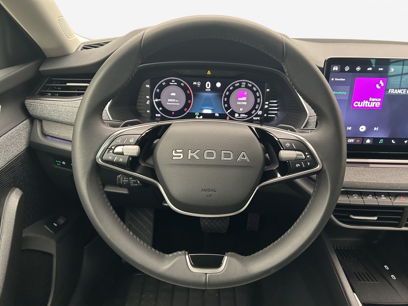 Skoda Octavia - Bild 8