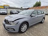 Volkswagen Passat Variant 2.0 TDI Conceptline LED - Volkswagen Passat: Unfallwagen