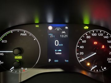 Toyota Yaris Hybrid 116 1.5 VVT-i Business Edition