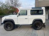 Land Rover Defender 90 Td4 Station Wagon E E - Land Rover Defender mit Diesel-Antrieb