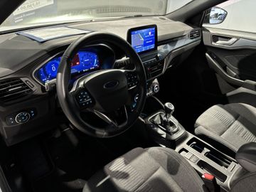 Fotografie 13 des Ford Focus 1.0 EcoBoost Start-Stopp-System ACTIVE X