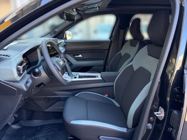 Fahrzeugabbildung Dacia Bigster Hybrid 155 Extreme+Pano+City-Paket+Winte