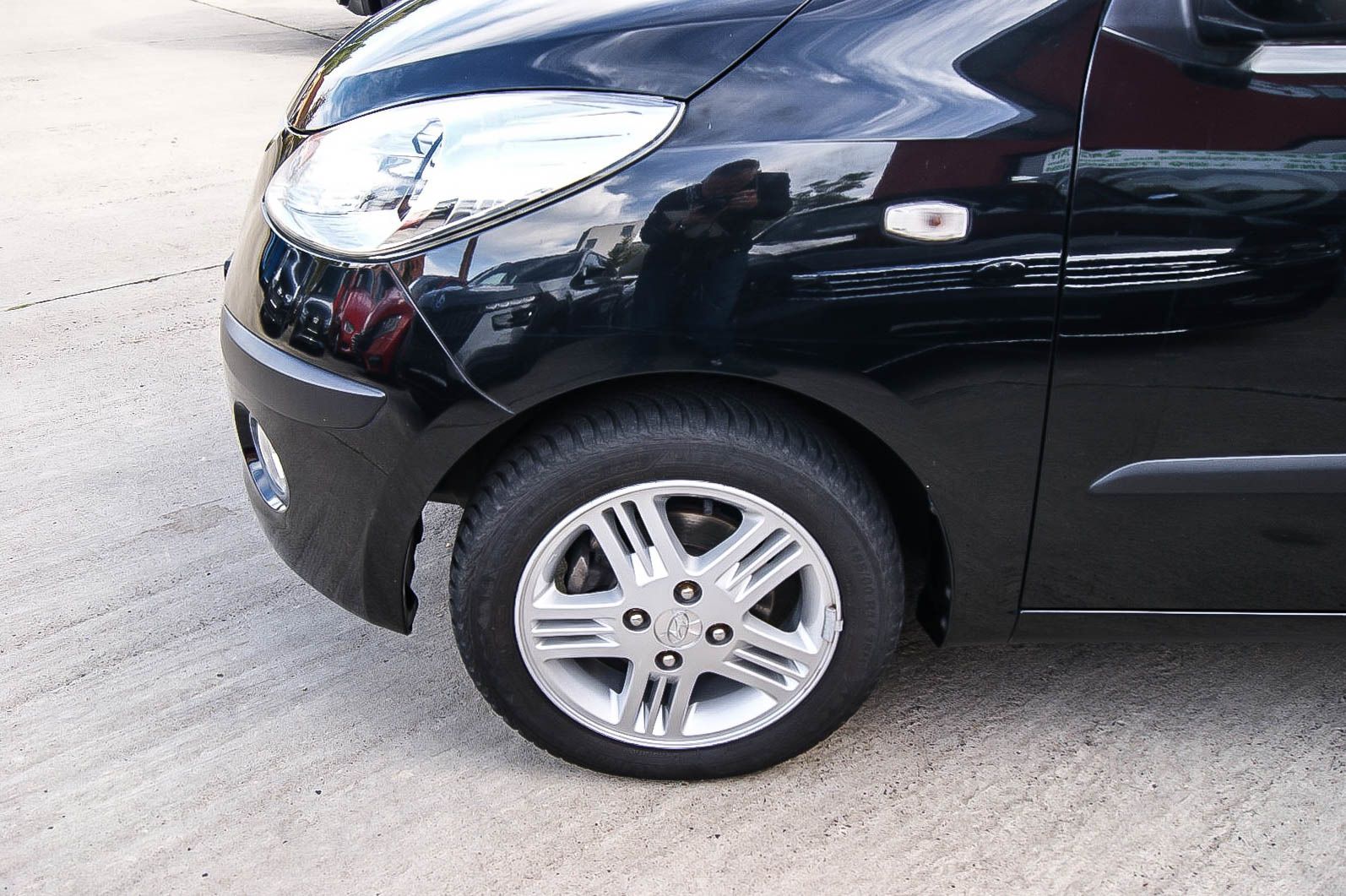 Fahrzeugabbildung Hyundai i10 1.2 Cool KLIMA AIRPLAY NAVIGATION 23.900km!!