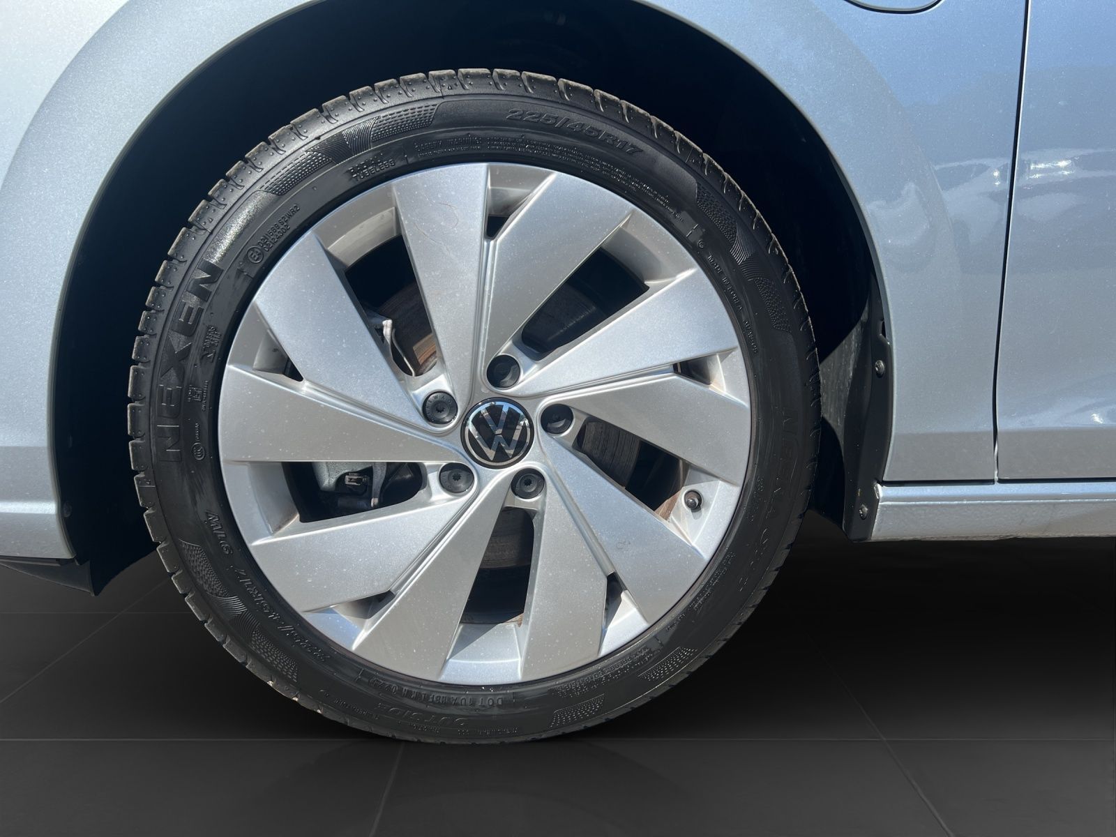 Volkswagen Golf - Bild 7
