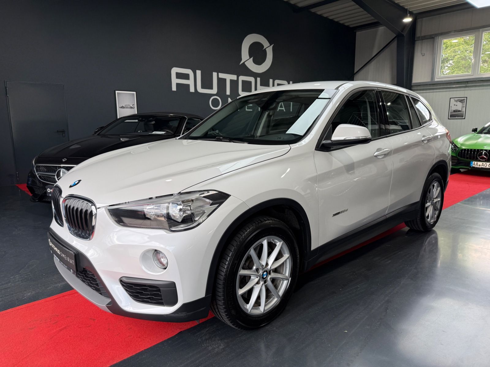 BMW X1 xDrive 20 d 2-HD/Klima/Tempomat/LED