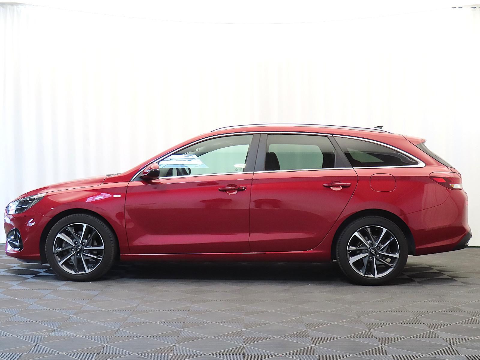 Hyundai i30 CW Prime Mild-Hybrid *Aut./Panorama/Leder*